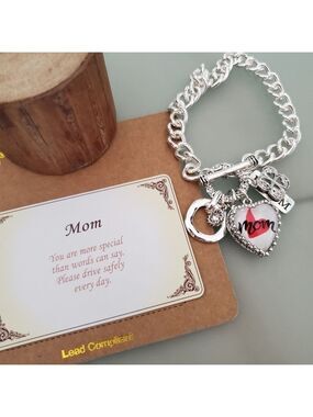 NEW MOM Mother Mama Heart Charm Link Bracelet Silver Color